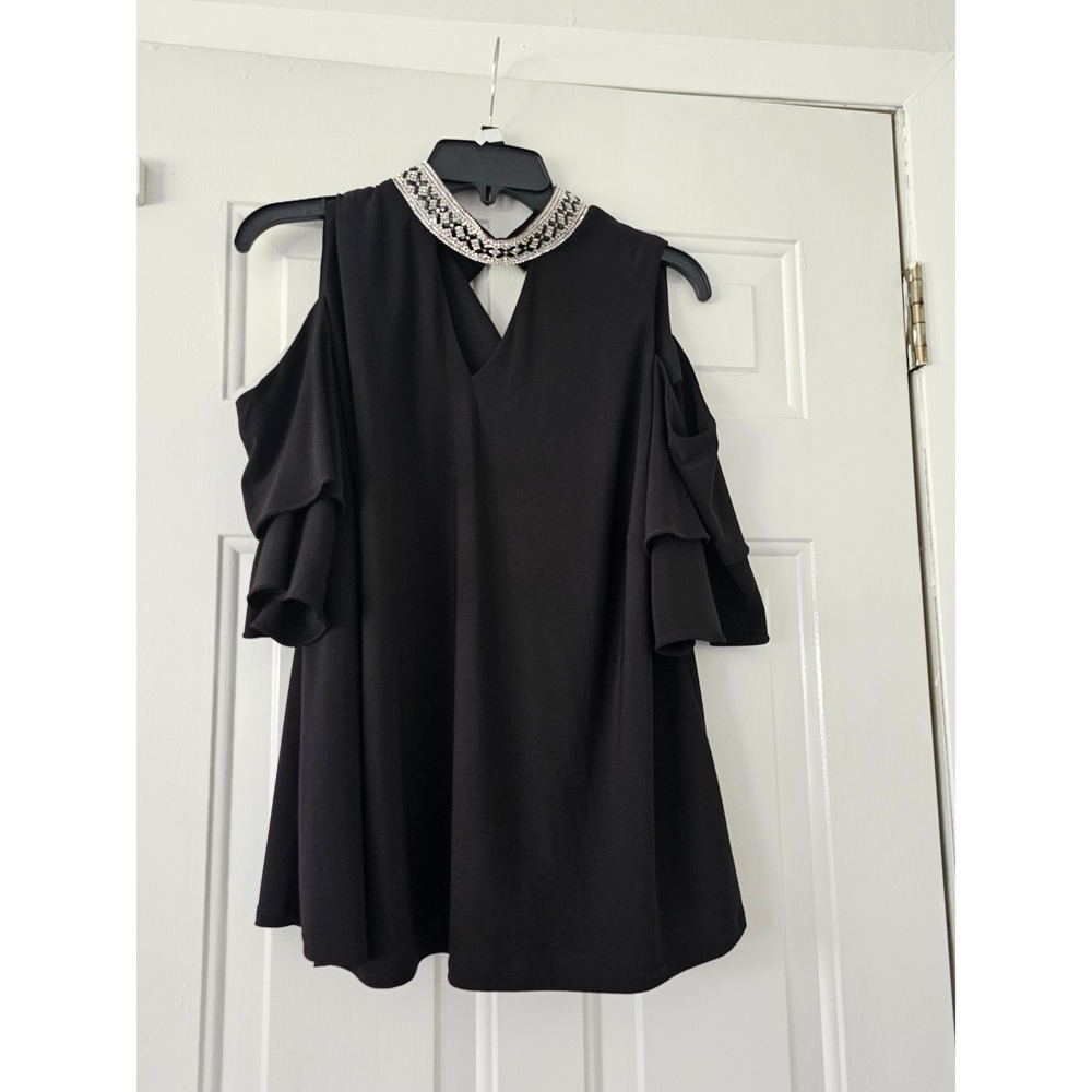 Roz & Ali Cold Shoulder Top Women 1X Black NWT Rhinestone Embellished Ruffle